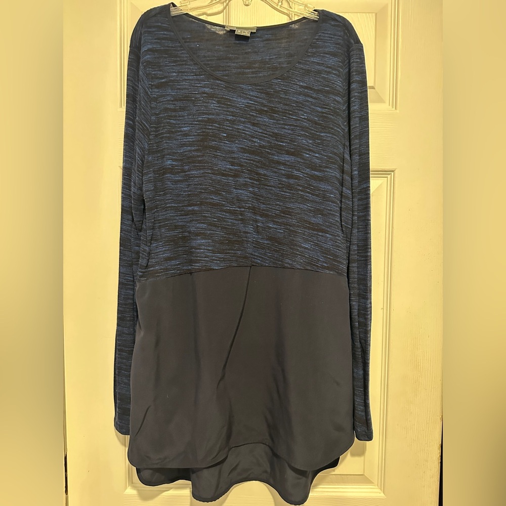 Vince Women's long sleeved top